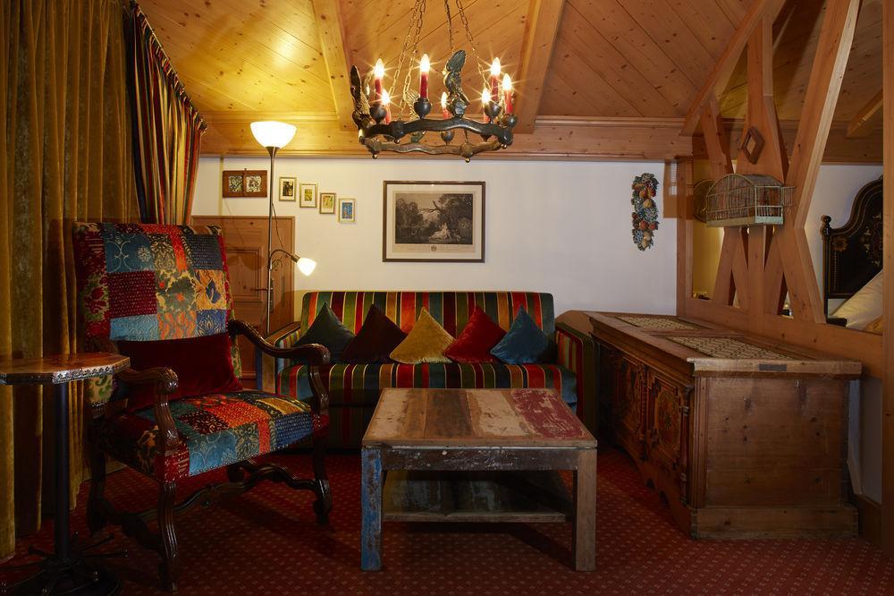 Sunneschlossli Lodge Nesselwängle エクステリア 写真