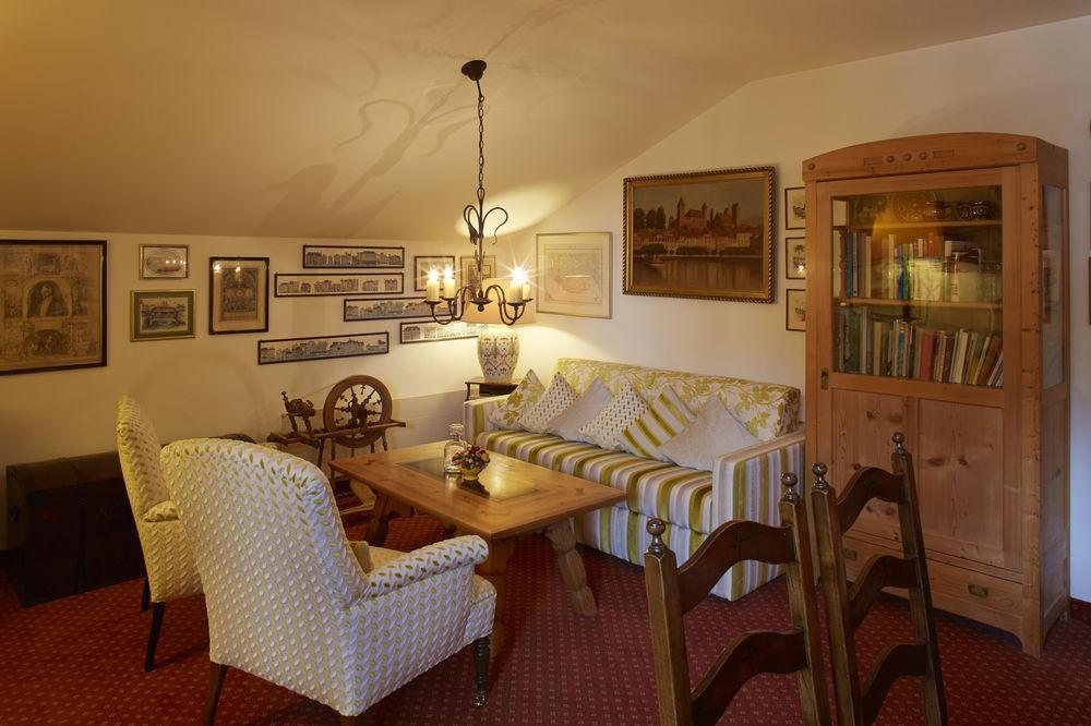 Sunneschlossli Lodge Nesselwängle エクステリア 写真